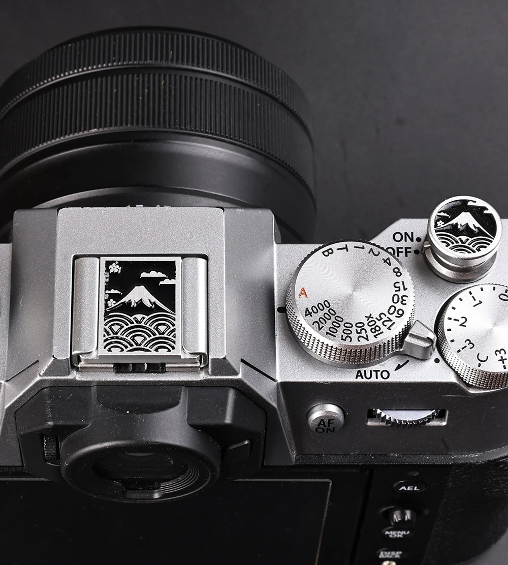 Blitzschuhabdeckung und Auslös – Fujifilm Camera X100Vi Bewertung und Preis